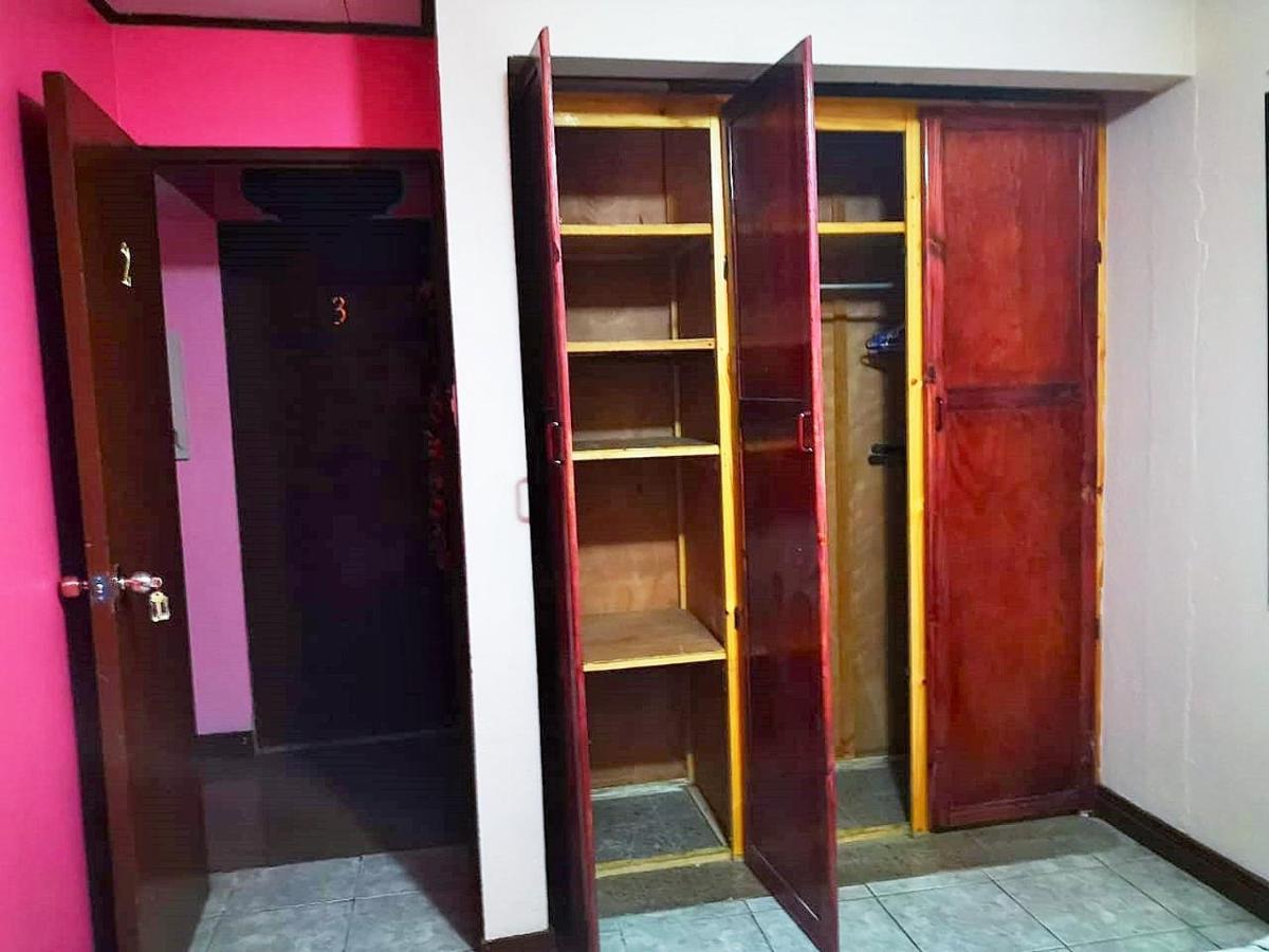 Airport Traveler'S Home Alajuela Ngoại thất bức ảnh