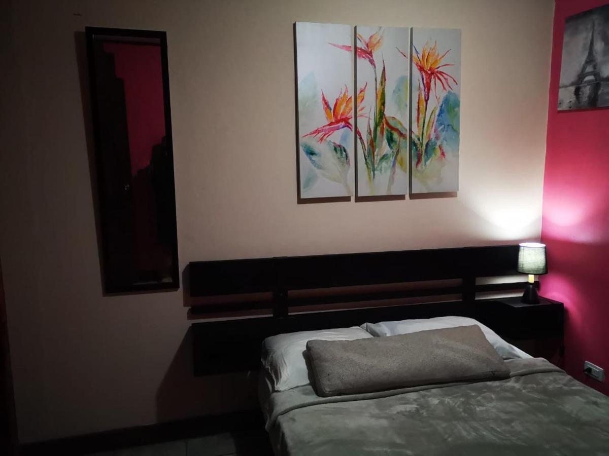 Airport Traveler'S Home Alajuela Ngoại thất bức ảnh